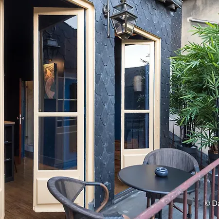 Mana- Art Deco Avec Terrasse - Place Ducale- Parking Inclus شقة